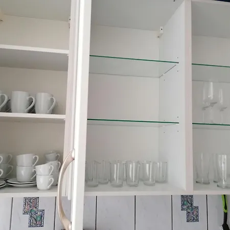 דירה 4 Schlafzimmer - 6 Betten, Parkplatz, Balkon, Kueche
