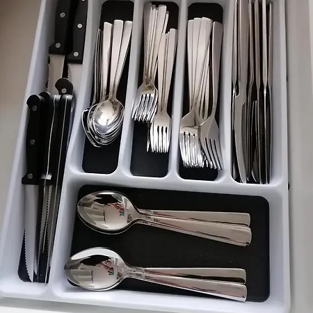 דירה 6 Schlafplaetze - Zentral, Balkon, Parkplatz, Kueche *